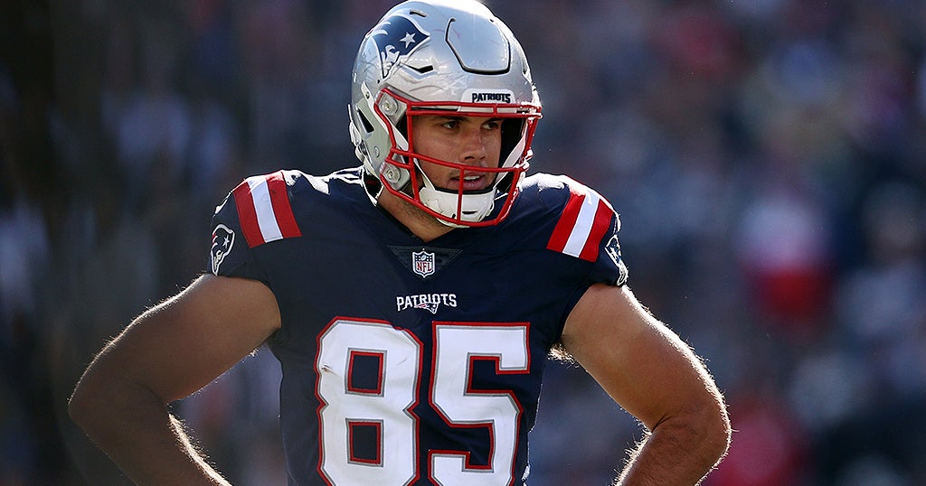 Hunter Henry Scores Two More Touchdowns For Patriots In Week 10 Blowout