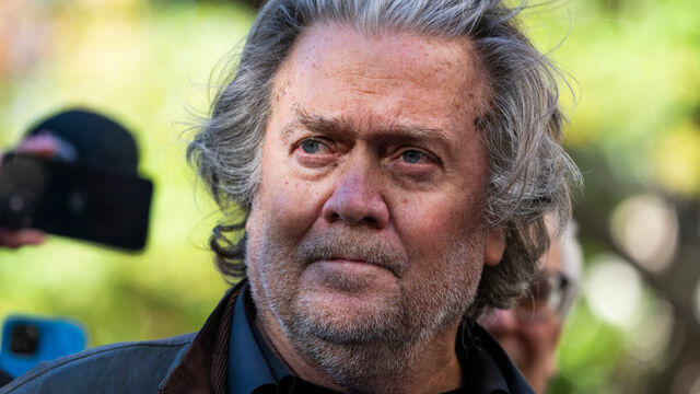 cbsn-fusion-court-sets-nov-18-arraignment-for-steve-bannon-on-contempt-of-congress-charges-thumbnail-837021-640x360.jpg 