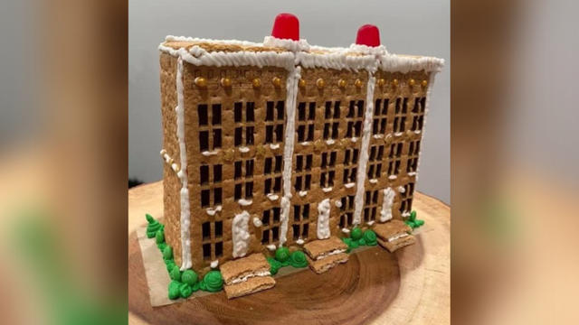 gingerbread-rowhouses.jpg 