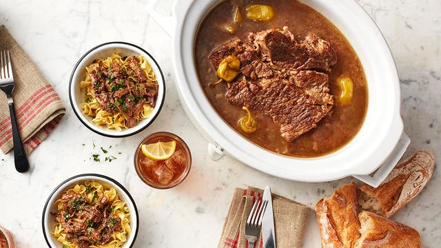 slow-cooker-recipe-mississippi-roast-1280.jpg 