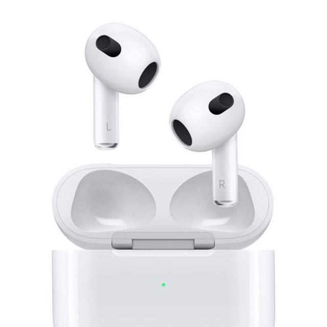 Gucci AirPods Pro Case is More Expensive Than the Earphones at $1,100 -  TechEBlog