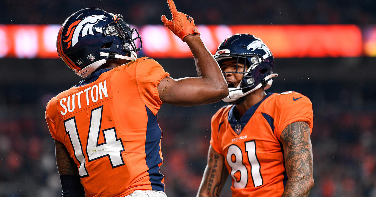 Denver Broncos wide receiver Tim Patrick (81) runs a play against