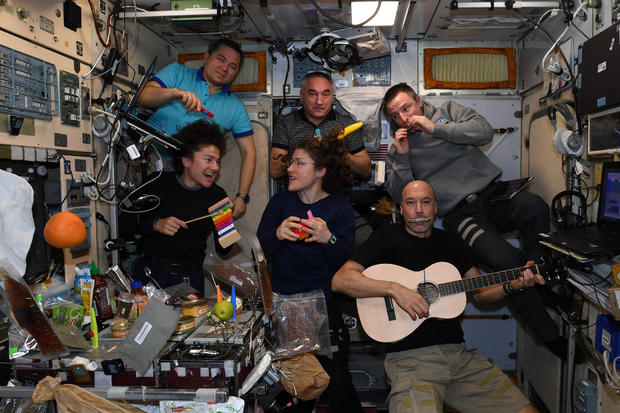 Thanksgiving In Space 