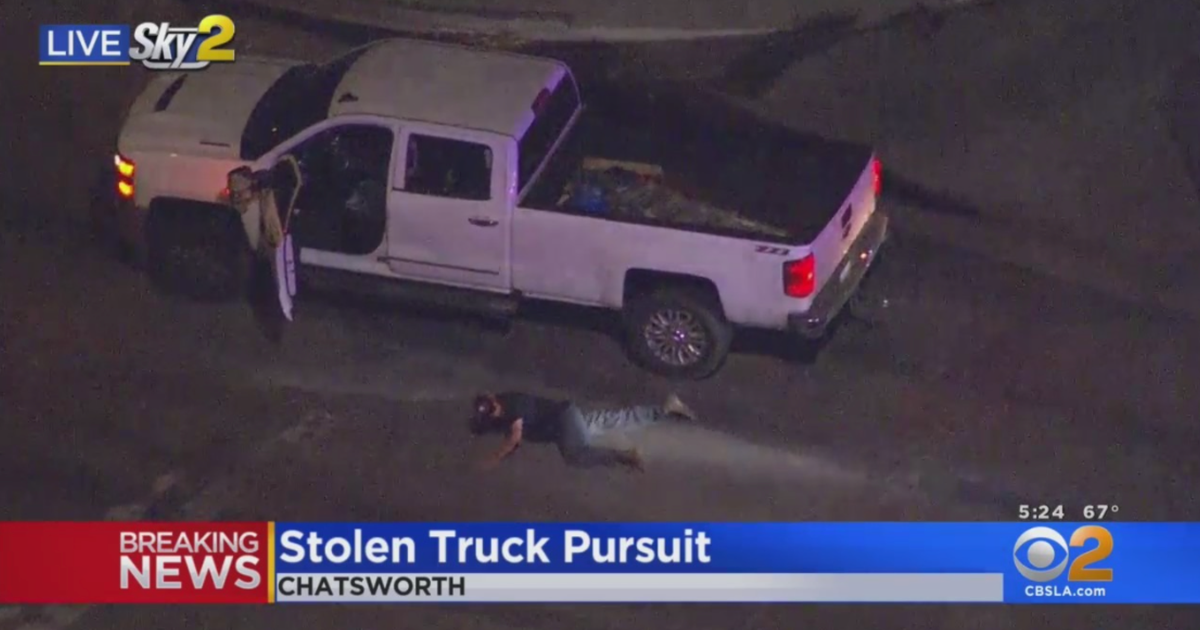 Police Arrest Driver Of Stolen White Pickup Truck - CBS Los Angeles