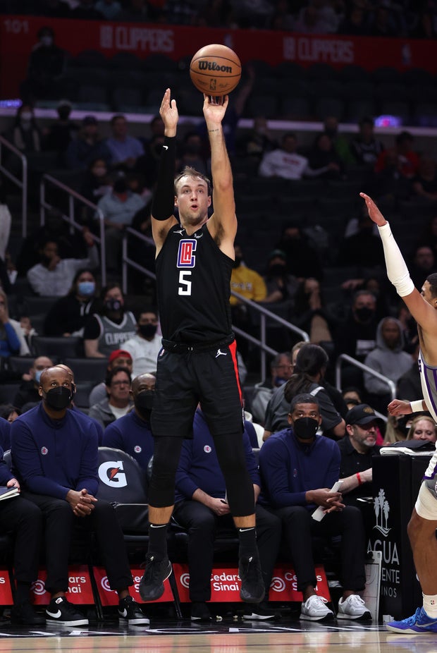 Sacramento Kings v Los Angeles Clippers 