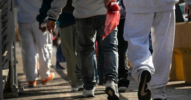 U.S. and Mexico to restart Trump-era migrant policy - CBS News