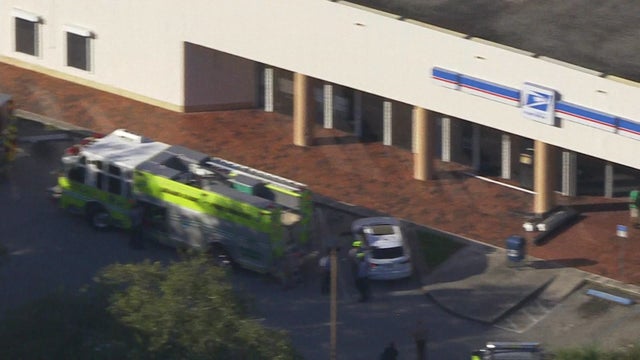 CHOPPER-POST-OFFICE-VS-CAR.jpg 
