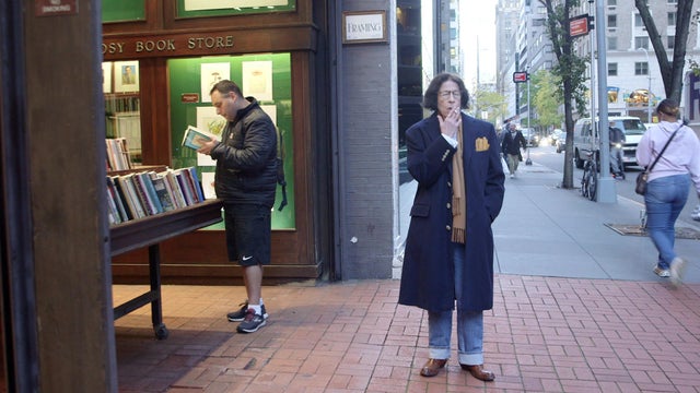 fran-lebowitz-lighting-up.jpg 