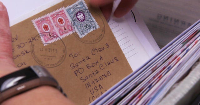 Answering Santa Claus' mail - CBS News