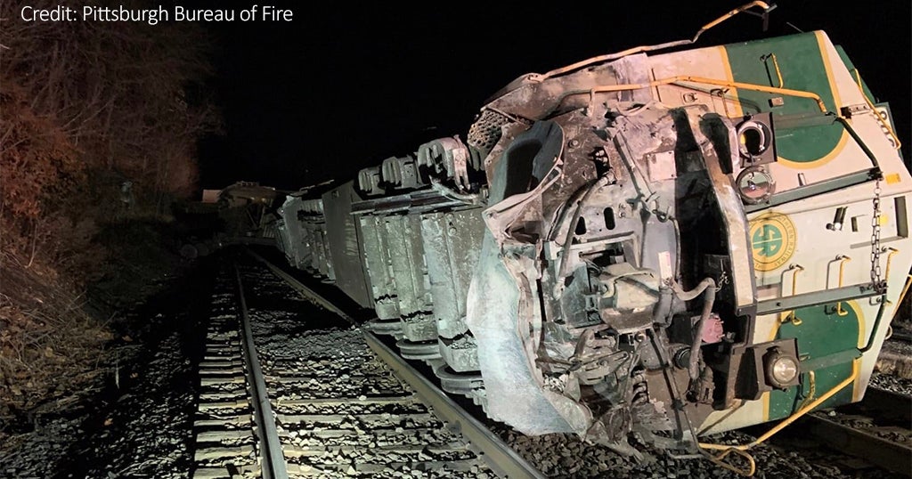 Conductor and engineer sue Norfolk Southern over 2021 derailment - CBS ...