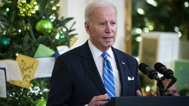 cbsn-fusion-paid-family-leave-among-key-provisions-stalled-as-biden-agenda-likely-delayed-until-2022-thumbnail-858695-640x360.jpg 