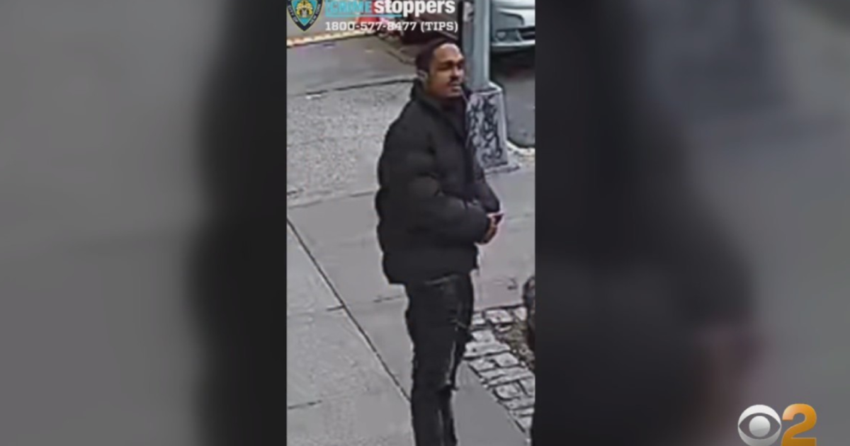 Police: 70-Year-Old Woman Robbed At Knifepoint In The Bronx - CBS New York