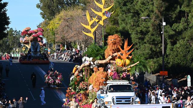 rose-parade.jpg 