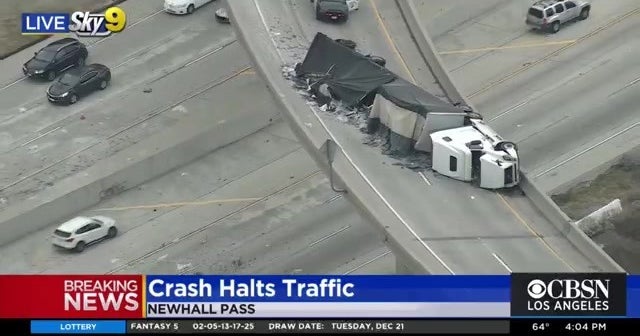Big Rig Crash Halts Traffic on I-5 Near Sylmar, Lanes Now Reopened ...