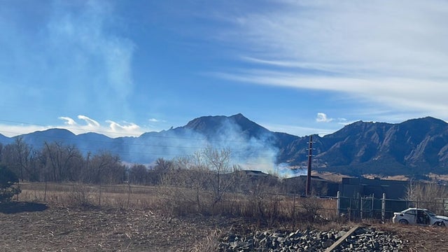boulder grass fire credit jesse nestler copy 
