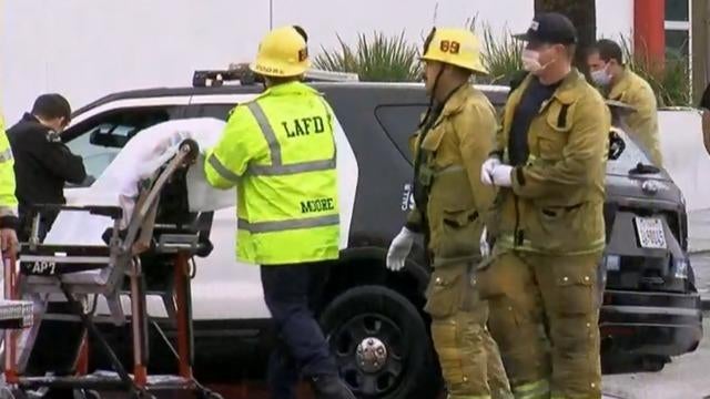 cbsn-fusion-teen-girl-killed-by-stray-bullet-in-los-angeles-police-shooting-thumbnail-862488-640x360.jpg 