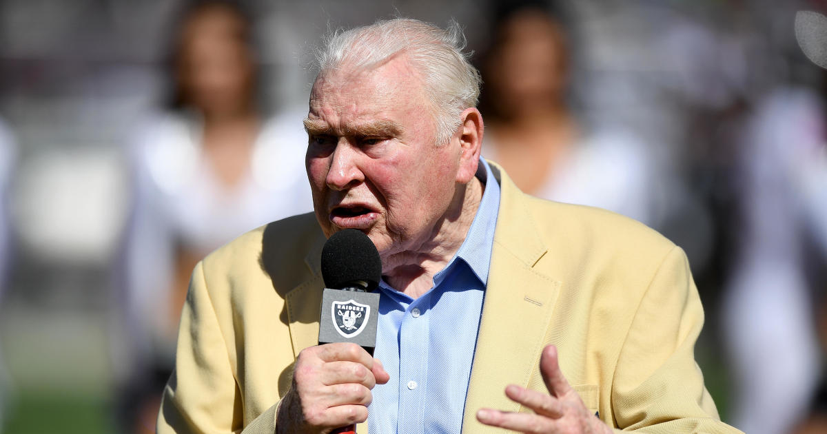 John Madden, legendary NFL sportscaster and coach, dies at 85