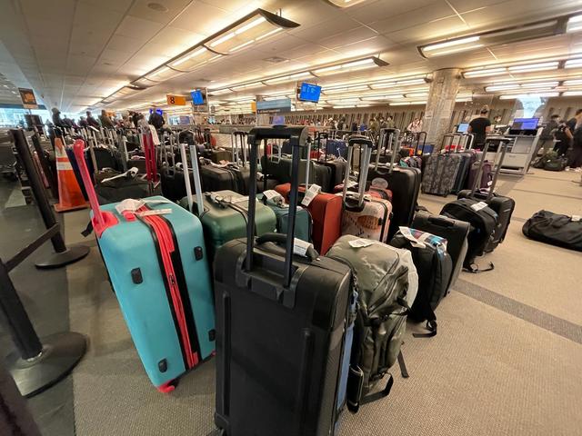 Southwest Passengers In Denver Left Frustrated With Mounds Of Baggage - CBS  Colorado