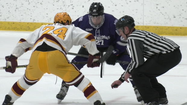 Gophers Tommies Hockey First D1 Game 
