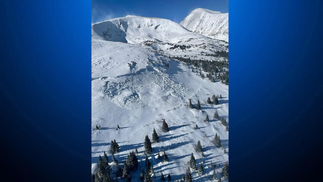 2 snowshoers, dog killed in Colorado avalanche identified - ABC News