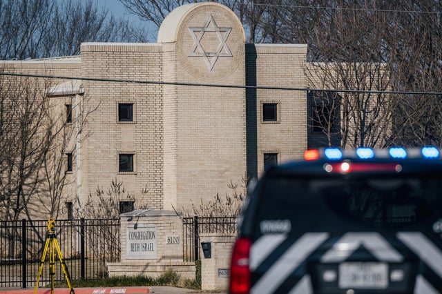 Police Respond To Hostage Situation At Texas Synagogue 