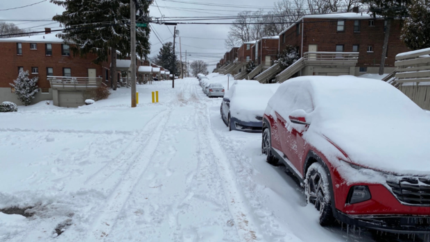 snowy-street-brentwood.png 