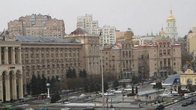 cbsn-fusion-us-orders-ukraine-embassy-staff-to-thumbnail-879357-640x360.jpg 