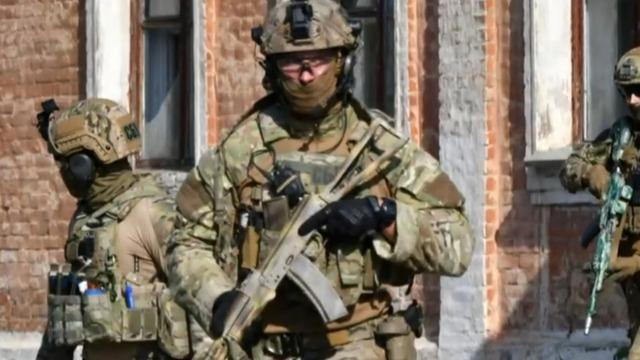 cbsn-fusion-united-states-could-deploy-troops-to-support-ukraine-thumbnail-879983-640x360.jpg 