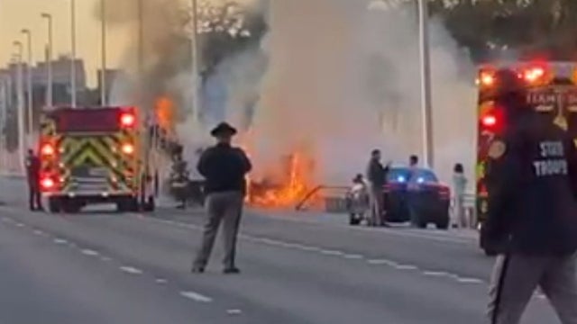 Turnpike-Fiery-Crash.jpg 