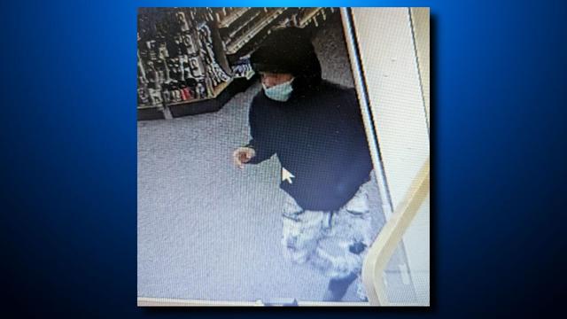 Petaluma-CVS-robbery-suspect.jpg 