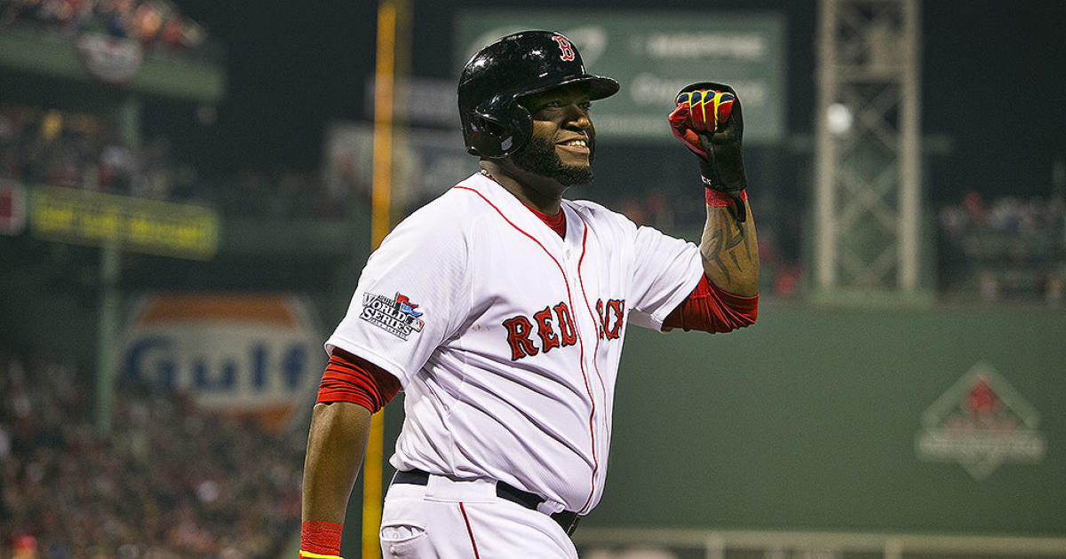 2022 Hall of Fame Inductee Boston Red Sox DAVID ORTIZ breaks his bat in the  third inning - Gold Medal Impressions