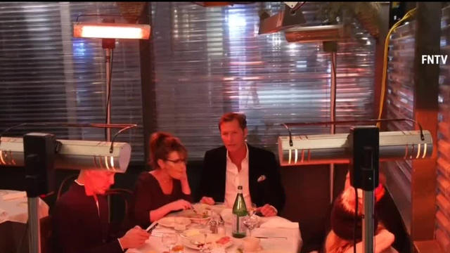 Sarah-Palin-COVID-NYC-restaurant.jpg 