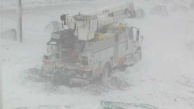 Scituate-National-Grid-truck-snow.jpg 