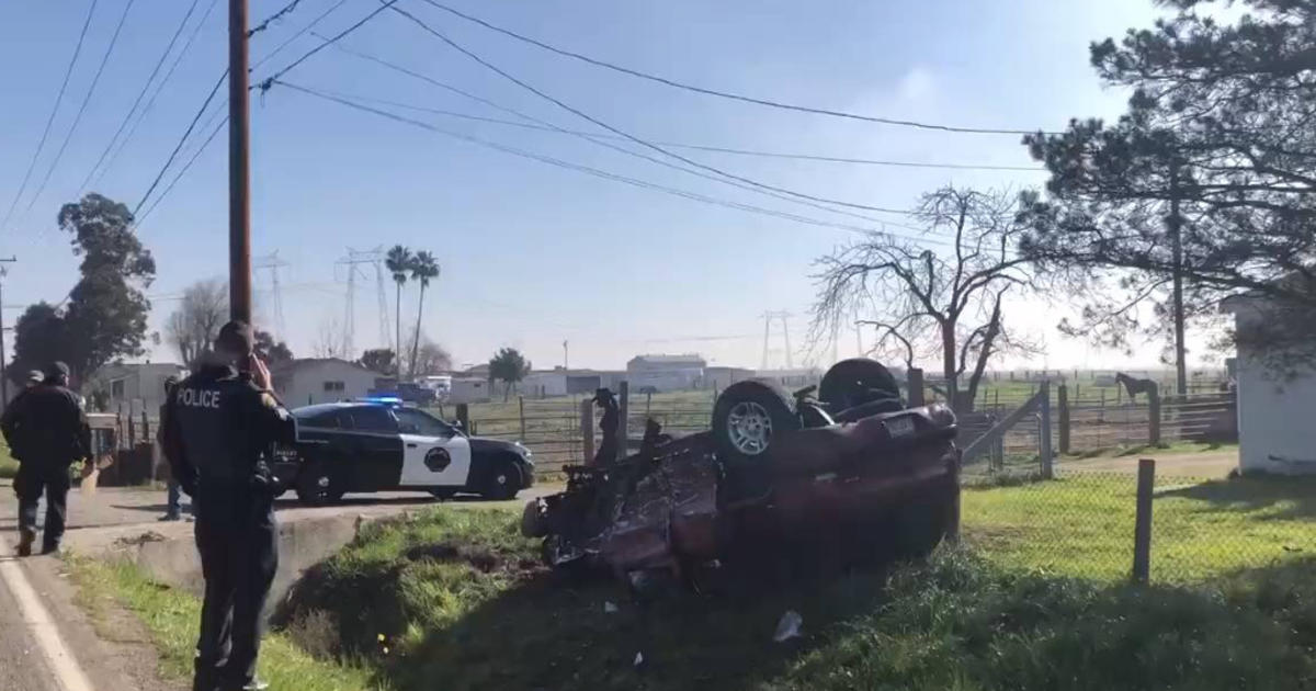 8 People Injured in Multi-Vehicle Collision in Oakley - CBS San Francisco