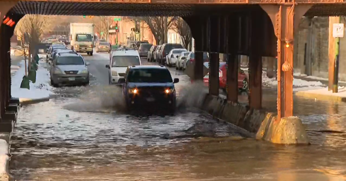 Pipe Bursts In Shuttered Green Dolphin Nightclub, Flooding Street In ...