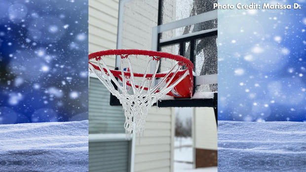 Frozen-Basketball-Hoop.jpg 
