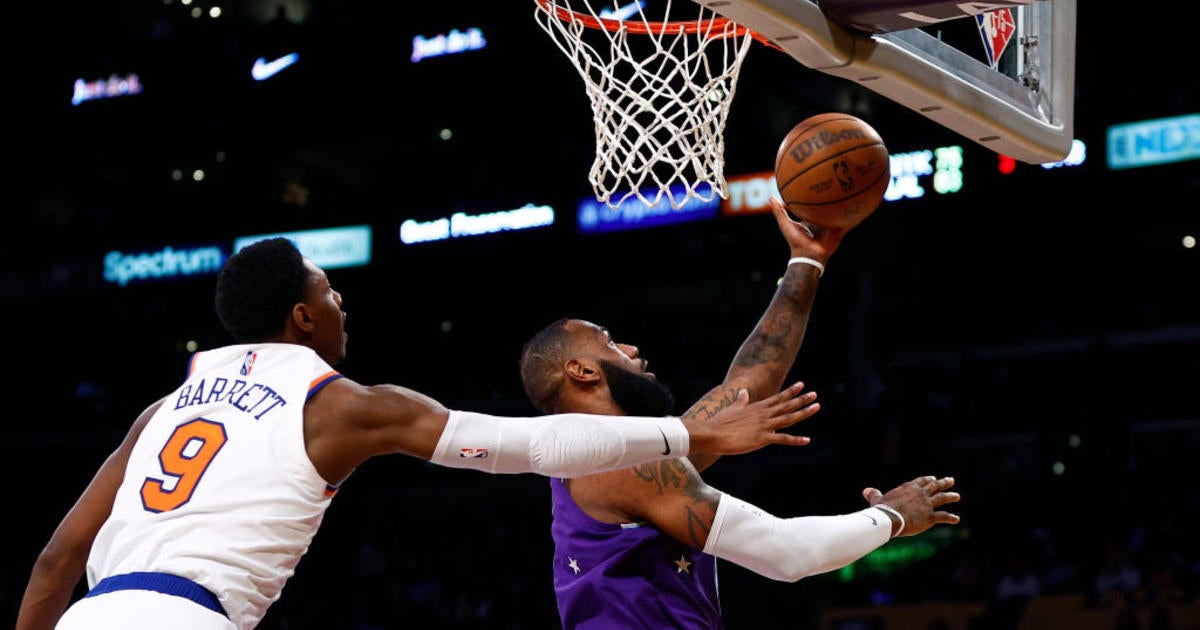 LeBron Returns With Triple-Double, Lakers Beat Knicks In OT - CBS New York