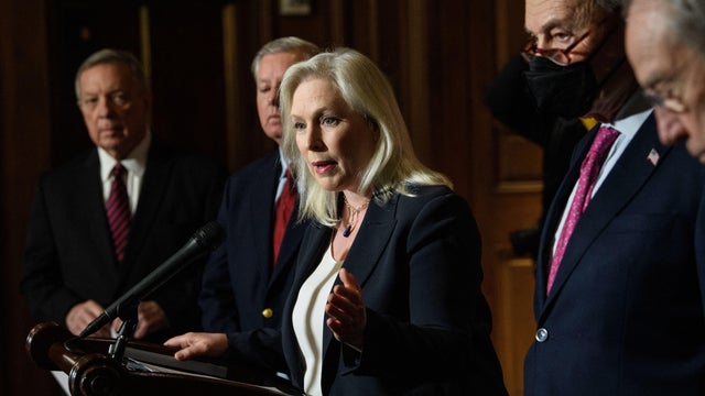 US-POLITICS-HARASSMENT-WOMEN 