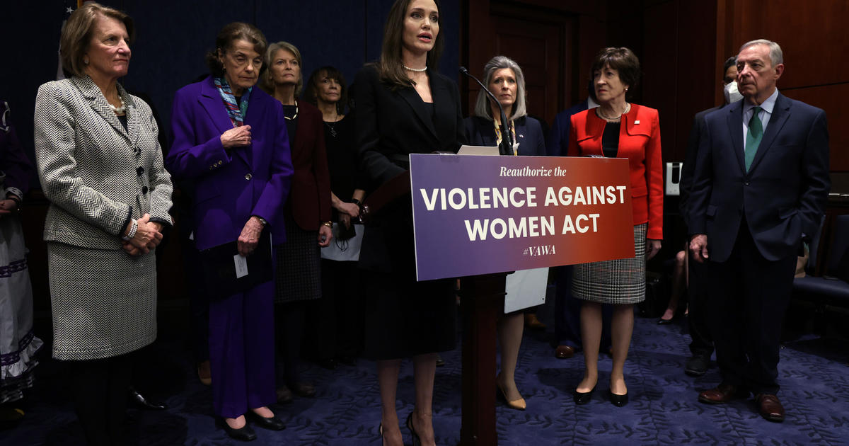 Bipartisan Group Of Senators Say They Have Reached A Deal On Violence Against Women Act Cbs News