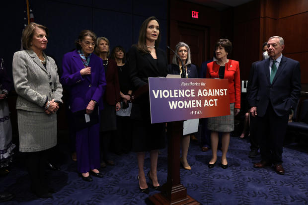 Bipartisan Senators Discuss Violence Against Women Act 