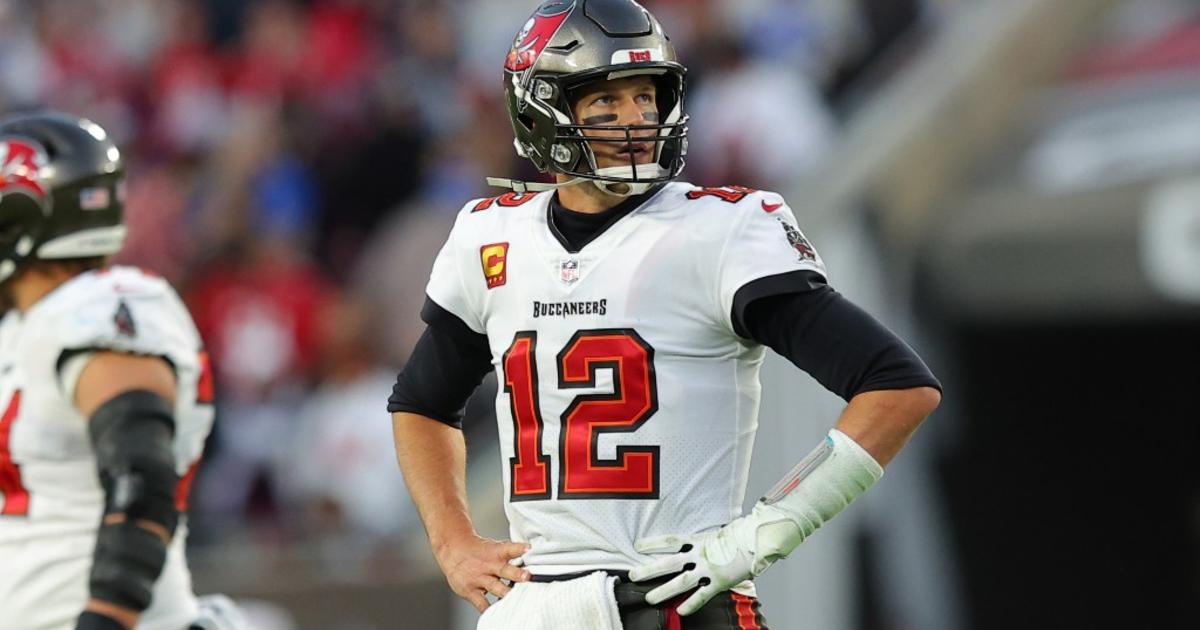 Tom Brady Leads Pro Bowl Voting For QBs -  - Tampa Bay Bucs  Blog, Buccaneers News