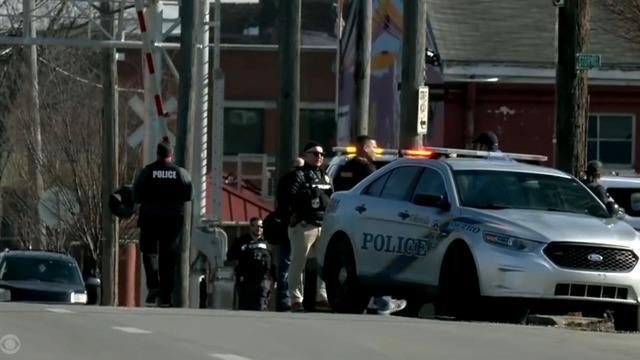 cbsn-fusion-louisville-mayoral-candidate-targeted-in-shooting-police-say-thumbnail-896060-640x360.jpg 