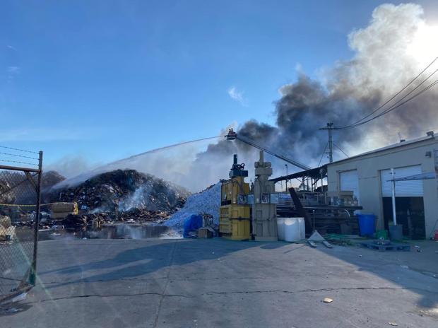 modesto recycling fire 