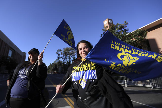 LA RAMS SUPER BOWL XVI VICTORY PARADE, LA — Average Socialite