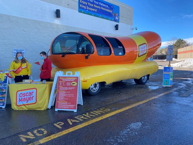 Oscar Mayer Wienermobile (Youngerman) 