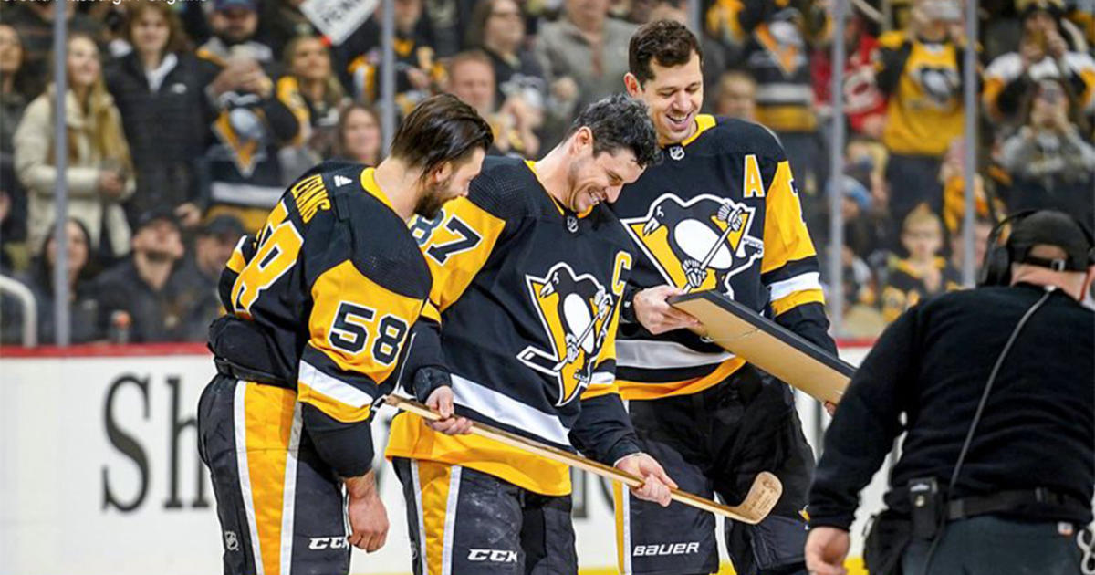 Penguins star Sidney Crosby joins NHL's 500-goal club – KGET 17