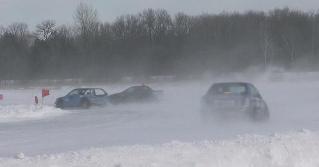 Cars race on Minnesota's frozen lakes - CBS News