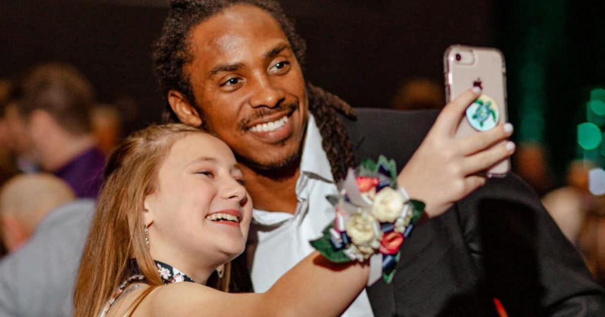 NFL Star Anthony Harris Takes Young Fan to School Dance