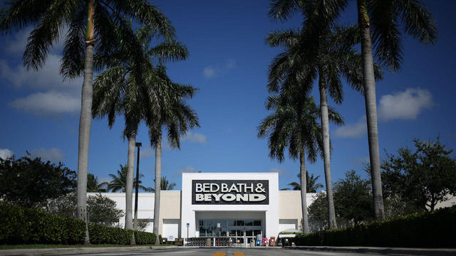 Bed Bath & Beyond store 