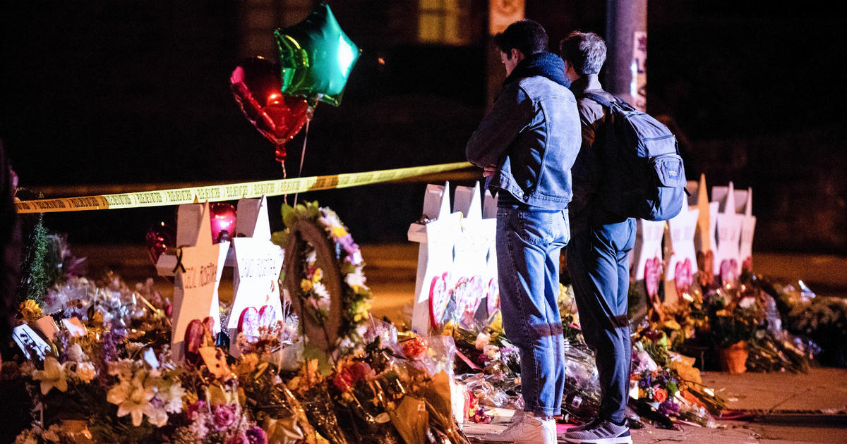 Death penalty trial begins for Robert Bowers, accused of shooting to death 11 Jewish worshippers at Pittsburgh synagogue